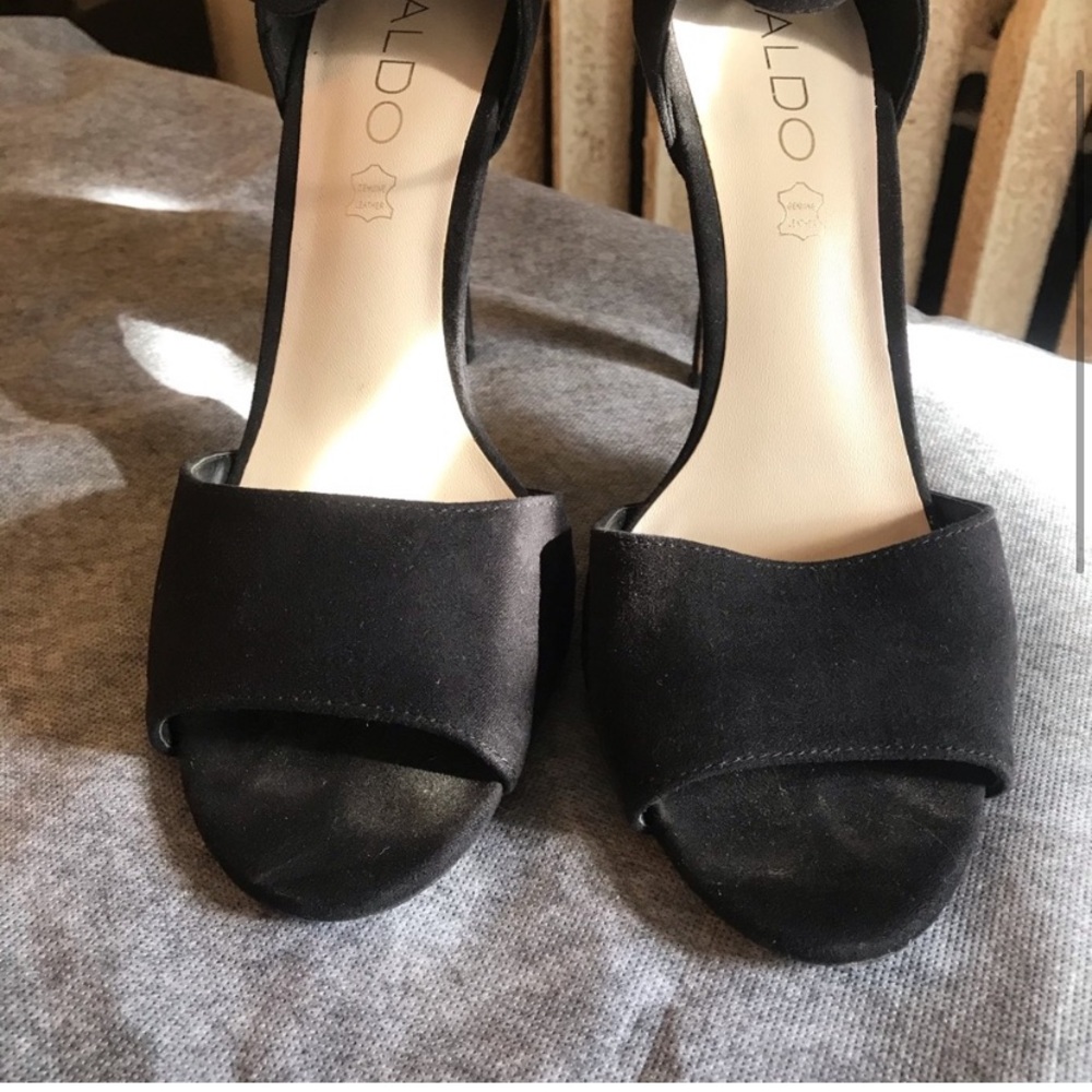 Aldo Black Suede Heel